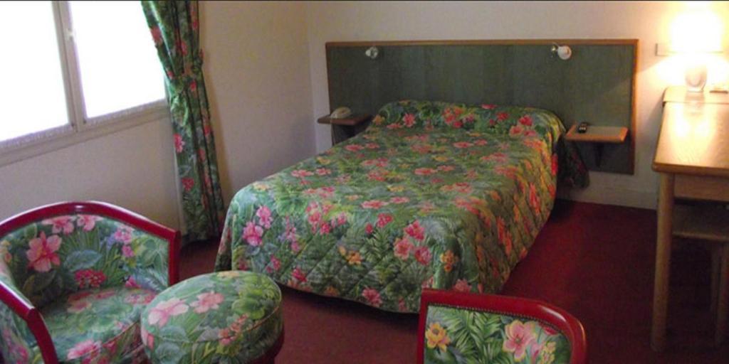 Cit'Hotel Avallon Vauban Oda fotoğraf